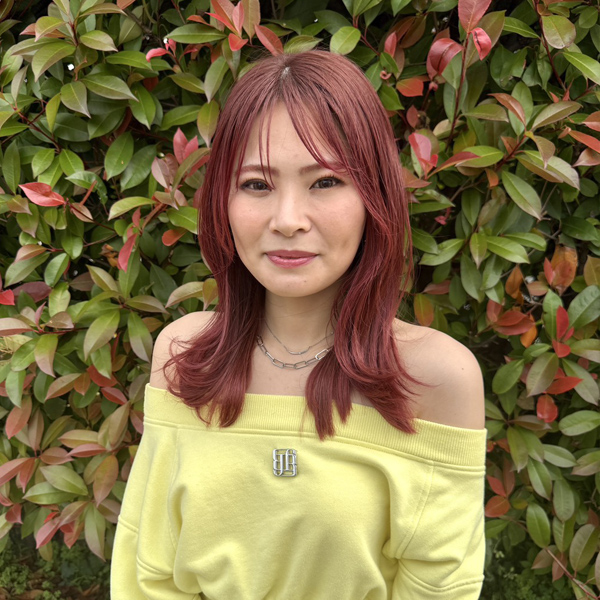 スタッフ写真於保